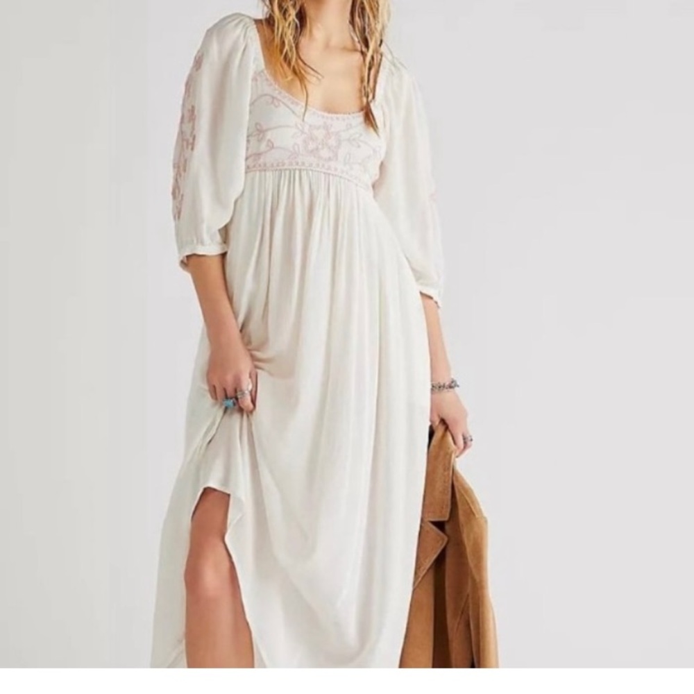 Free People Wedgewood Maxi Dress Size XS Ivory /Pink Embroidery EUC Gorgeous
